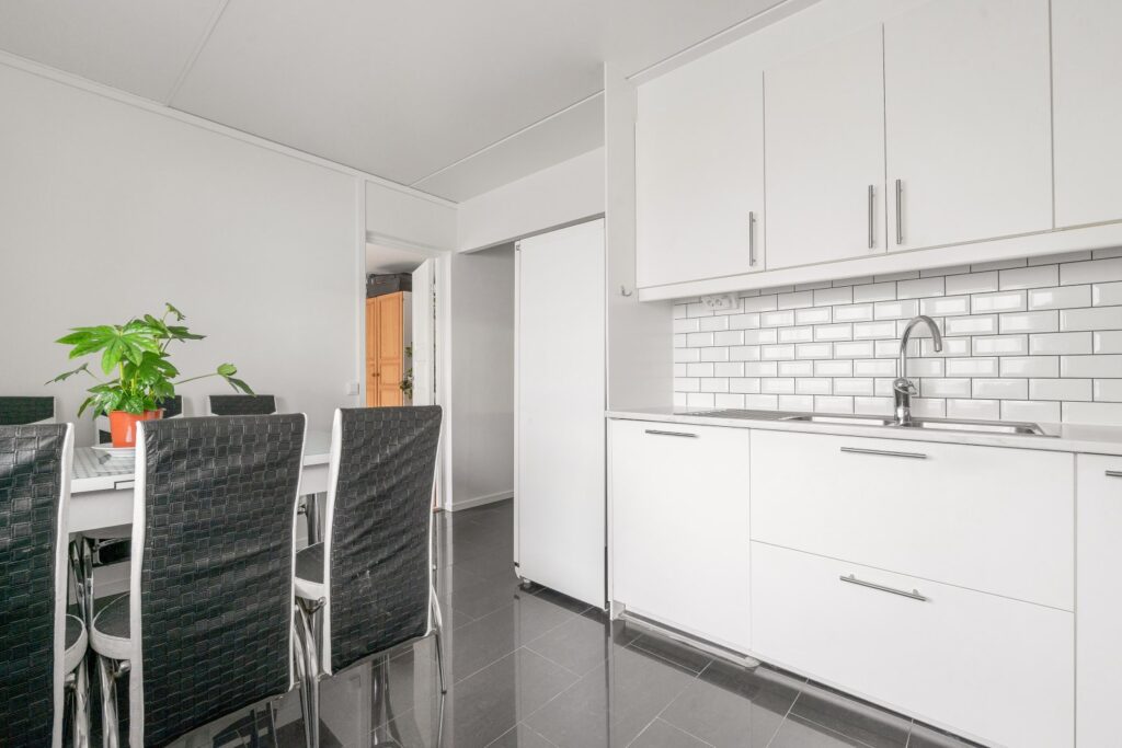 Timotejvägen 13, 3tr, bild 2